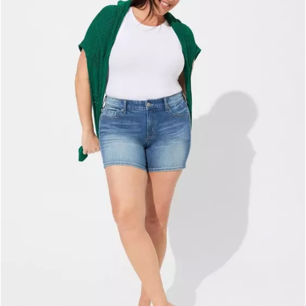 5 Inch Vintage Stretch Mid-Rise Short